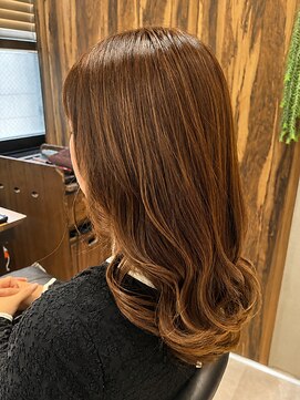 ヘアリゾート粋 トゥジュ 池袋東口店(tujuh) 透明感ブラウン/レイヤーカット/ウェーブ