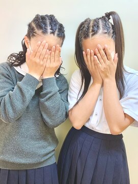 ディア(.eer) 体育祭に♪ // ハーフコーンロウ × コーンロウツインテール