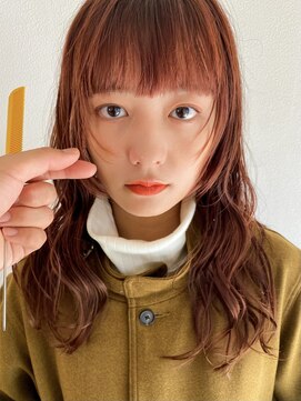 シティ(sity.) 【sity.】　レイヤースタイル　顔まわりカット　巻き髪