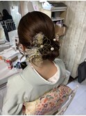カチもりアップスタイル