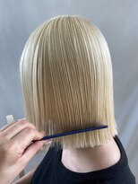 サラ 新宮店(SARA) ホワイトベージュ