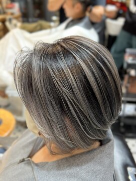 メリー(merry craftsman's factory) バレイヤージュカラー