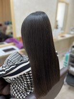 モモ(MOMO)&nbsp;酸熱トリートメント&イルミナカラー