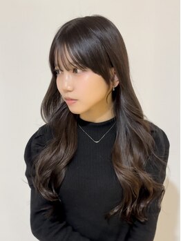 ムージー(moug)の写真/【袋町・本通】韓国風カット,暗髪もお任せください!長さを変えずに顔周りのニュアンスチェンジで雰囲気UP◇