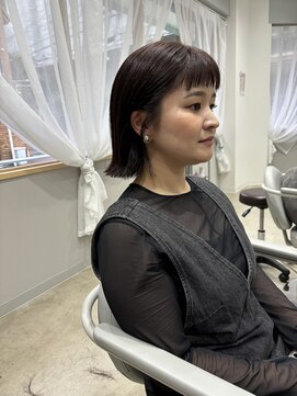 サンクチュアリ ウィズエデン 京橋店(Sanctuary with eden) オン眉ボブ