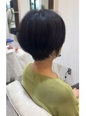 くびれショートボブ