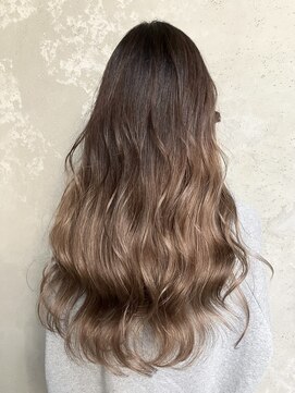 コトナ(kotona) グラデーションカラーミルクティーベージュブリーチカラー20代