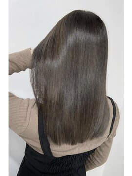 ユーナゴヤ(u nagoya) オリーブアッシュ×髪質改善トリートメント