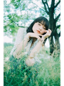 レイ(Ray) カットだけで小顔化!?あざとかわいいレイヤー