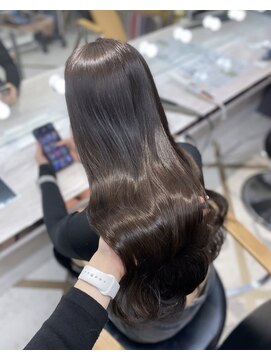 ルル(Lulu) 前髪カット/レイヤーカット/ダブルカラー/髪質改善/縮毛矯正