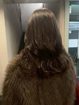 パーミル ヘア クマモト(permille ‰ hair Kumamoto) ナチュラルブラウン×巻き髪