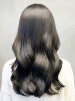 ビーポッシュ ジャスパー店(Be Posh) 髪質改善カラーくびれ巻き髪ロングヘア透明グレージュ夏カラー