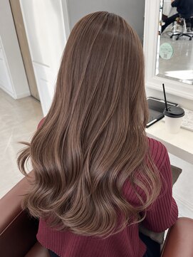 ヘアーアイスカルテット(HAIR ICI QUARTET) 大人可愛いミルクティーベージュ×韓国風レイヤーカット