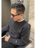かき上げショートレイヤービジネスくせ毛風パーマ