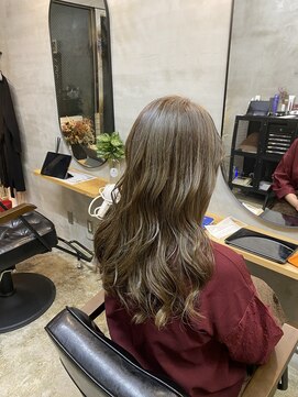 スラン(sran hair and spa) ハイライトグレイアッシュ
