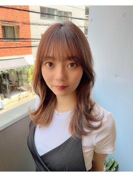 フルール(Fleur) 恵比寿 韓国風くびれヘア 前髪カット レイヤーカット