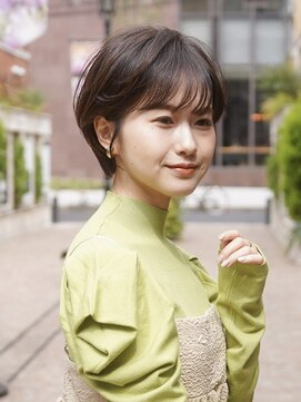 ビュートリアム 梅田(BEAUTRIUM) ショートカット/丸みショート/耳かけショート/梅田/顔周り/大阪