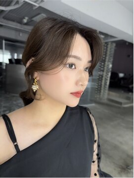 ジーナ 名駅(XENA.) 《xena/中島》お顔わまりレイヤー×グレージュカラー