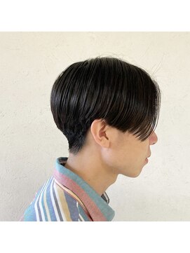 ビーエリア 本店(BE AREA) メンズ前下がりセンターパート