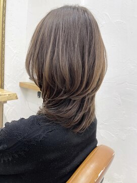 ミッシェル アフロート(michelle afloat) 骨格に合わせる立体カーブ「Curves Cut」で新時代の立体髪。