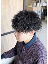 メンズギフト(men's GIFT)&nbsp;刈り上げツーブロック波巻きスパイラルパーマメンズマッシュ