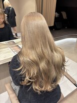 ジーニー 横浜(giinii)&nbsp;ミルクティーベージュ