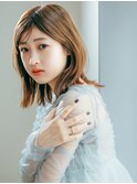 外ハネミディアムボブ