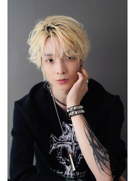 スキル(SKILL) 【SKILL】メンズ/ブリーチ/眉毛/パーマ/フェザーパーマ/