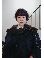 バイブ(Vibe)&nbsp;軽さと束感が可愛いショートパーマスタイル