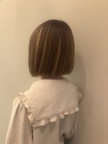 プールト ジュール モナミ(pourtoujours monami)&nbsp;インナーカラー　ボブ　似合わせカット