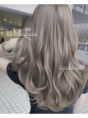 柔らかい質感のミルクティーベージュ*