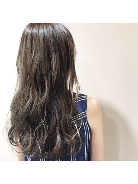 クレル(Creelu) 3Dカラーカーキアッシュ