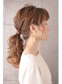 【Neolive】流行のウェーブで簡単ポニーテール
