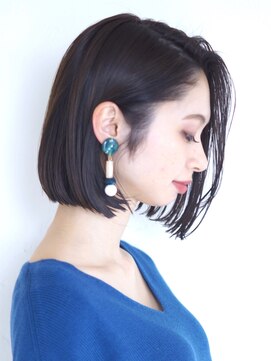 アトリエ フェム(atelier.fem) atelier.fem ツヤ感ラインボブ