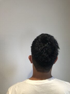 キー(KEY) コンマヘア