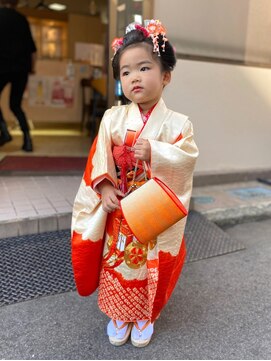 エリカ 美容室 【七五三　3歳】日本髪＆着付け＆メイク