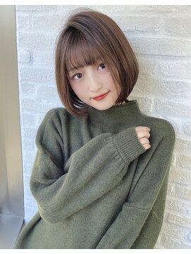 ヘアリゾート粋 新宿三丁目本店 《前地 麻衣》王道可愛い内巻きボブ　前下がり