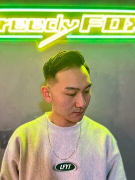 グリーディーフォックス 代々木(Greedy FOX) アップバング/ツーブロックマッシュ/束感/波巻き[シェービング]