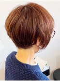 透明感♪髪質改善カラーキャラメルブラウン前下がりショート