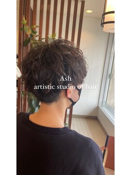 アッシュ アーティスティック スタジオ オブ ヘア(Ash artistic studio of hair) ふわふわショート