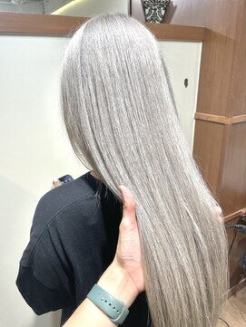 ルミエール(Lumiere) ハイトーングレー「レイヤースタイル」