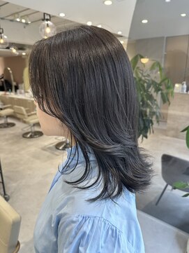 ミズチャーム(Ms.CHARM) ダークグレージュ/大人韓国/艶髪/くびれヘア/顔まわりカット