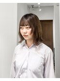 切りっぱなしボブ / 肩上