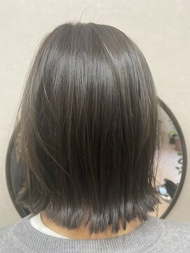 ユーノ(yuuno) 切りっぱなしボブ