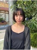 ぱっつん前髪のショートボブ
