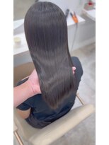 コア 梅田茶屋町店(Core)&nbsp;髪質改善 艶髪 暗めカラー韓国風 前髪カット 小顔 梅田