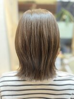 ヘアリゾートクランプ(hair resort clamp) 抜け感シンプル外ハネボブ