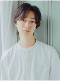 爽やかセンターパートスタイル