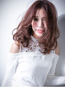 カバーヘア ブリス 戸田公園西口店(COVER HAIR bliss) *bliss戸田公園*センターパート＆インナーカラーの小顔セミディw