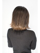 ディスオモテサンドウ 表参道(This OMOTESANDO)&nbsp;Medium STYLE【表参道、青山】山本